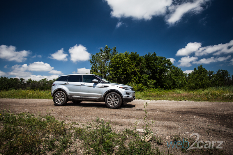 Illustration for article titled The Range Rover Evoque Isn't Just a Mall-Crawler